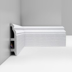 Плинтус напольный DECOMASTER D232-70ДМ (100*22*2400мм)